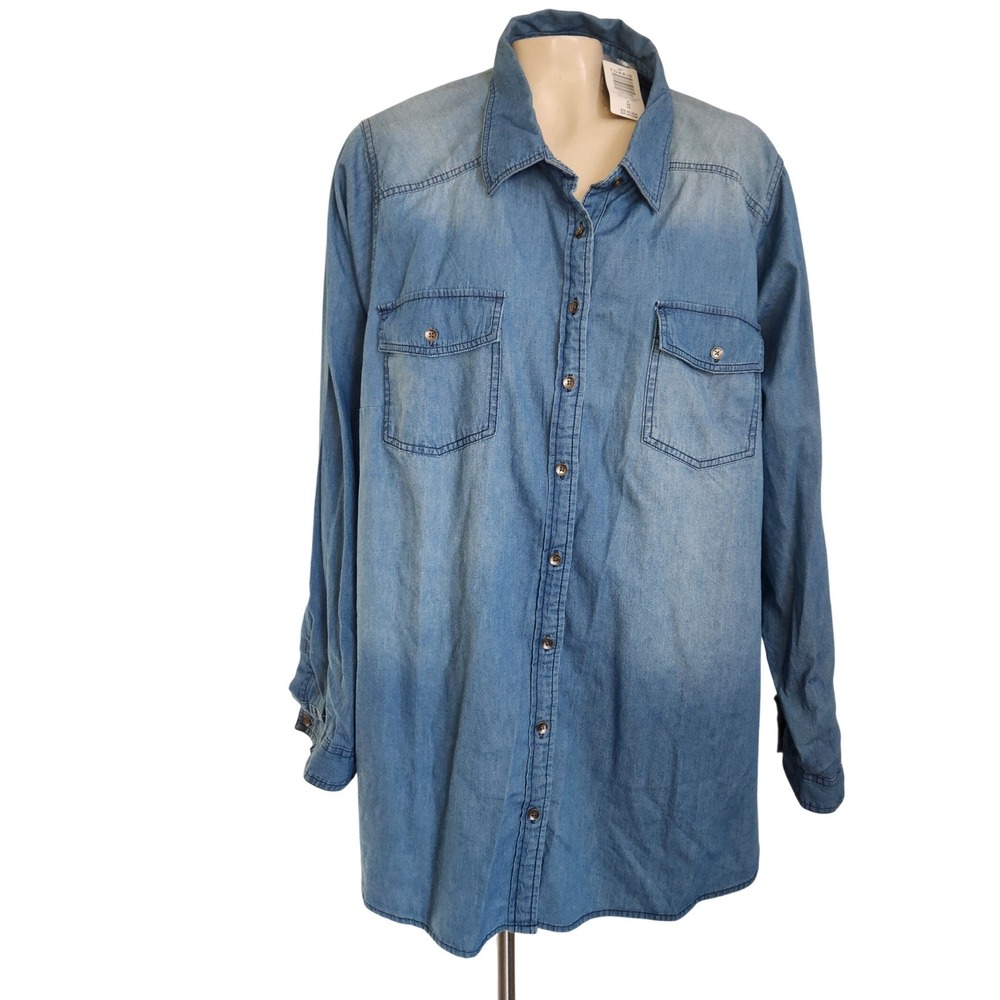 Torrid Taylor NEW Denim Button Down Shirt Plus Size 4X 26 Long Sleeve casual